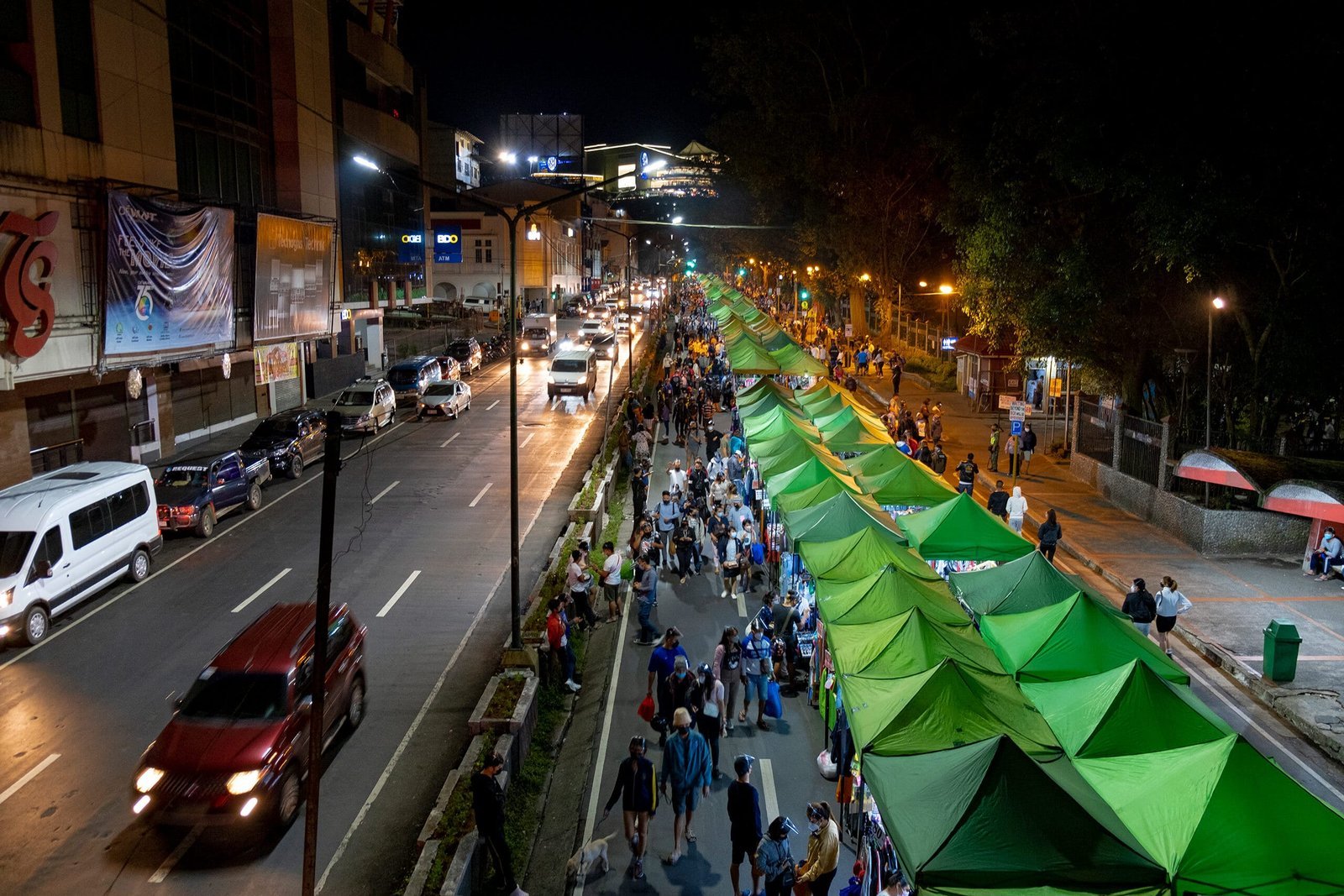 Photo of Baguio Night Market taken on November 28, 2021