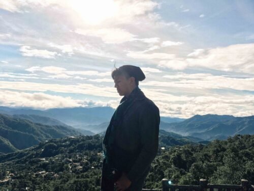 Photo of a tourist in Mines View Park Baguio City