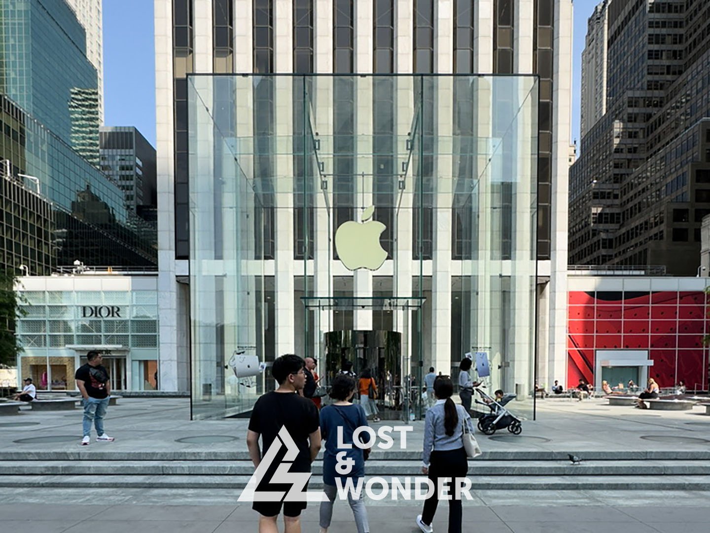 Photo of Apple Store at Fifth Avenue